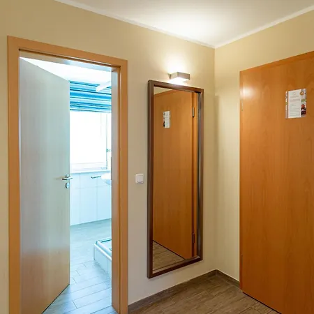 Dünendomizil App 06 Daire Heringsdorf