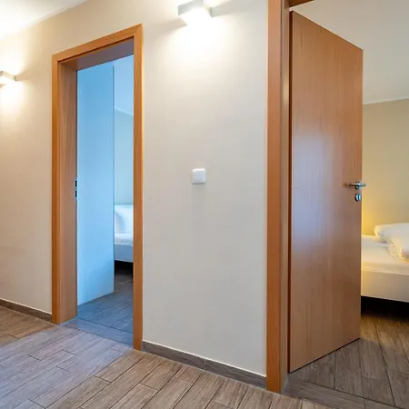 Apartment Duenendomizil App 06