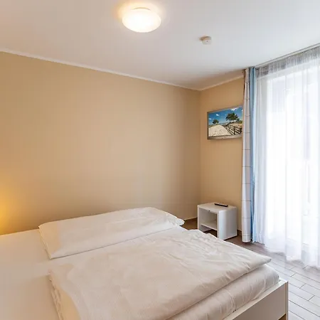 Dünendomizil App 06 Daire Heringsdorf